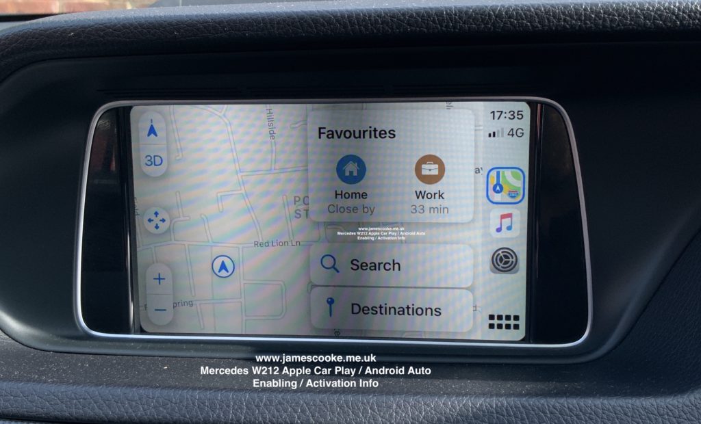 W212 E-Class Apple CarPlay in action